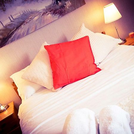 The Rising Sun Inn Waterlooville Extérieur photo