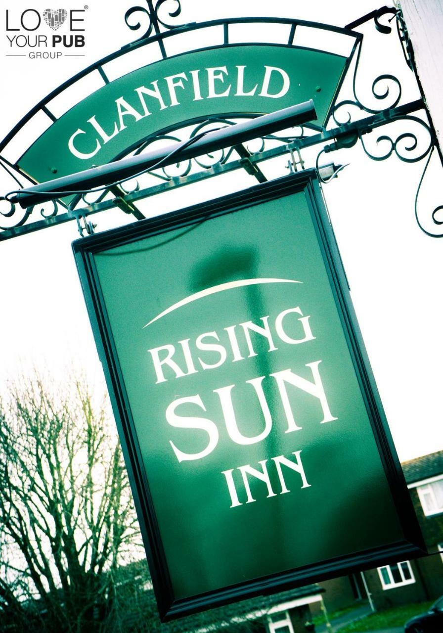 The Rising Sun Inn Waterlooville Extérieur photo