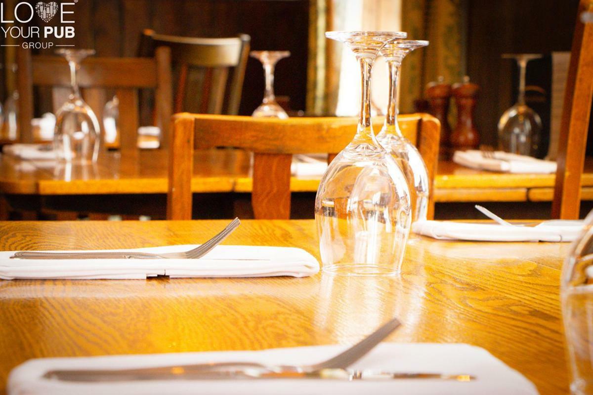 The Rising Sun Inn Waterlooville Extérieur photo